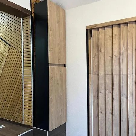 Apartment Garmani I *