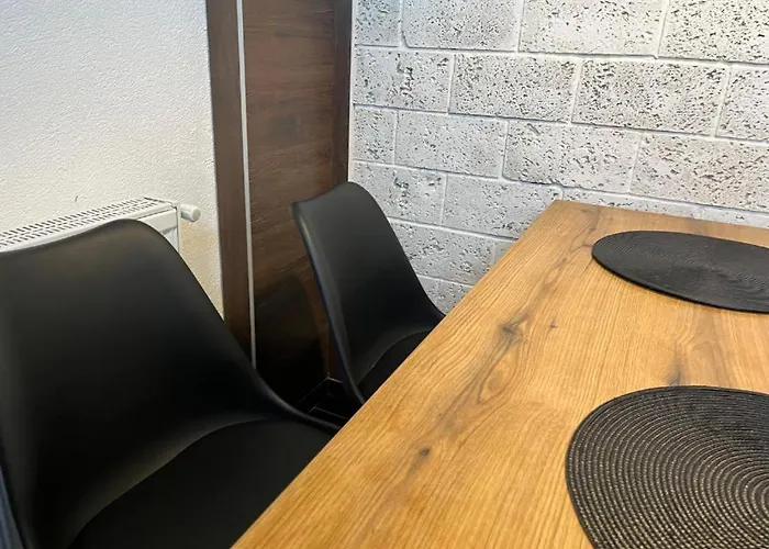 Apartment Garmani I *