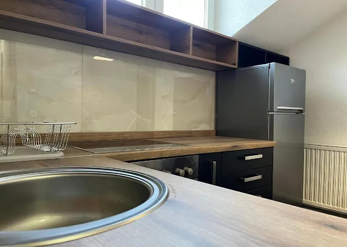 Apartment Garmani I *